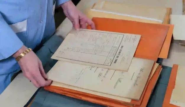 illustration mission classer des archives de montpellier