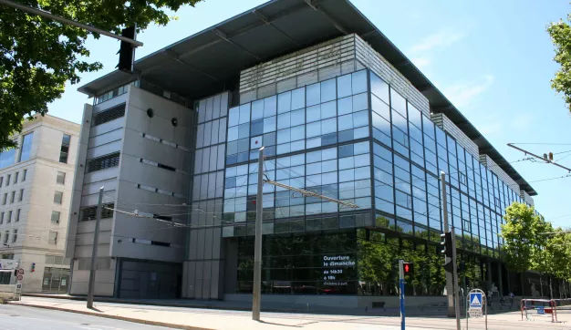 Médiathèque centrale Emile-Zola